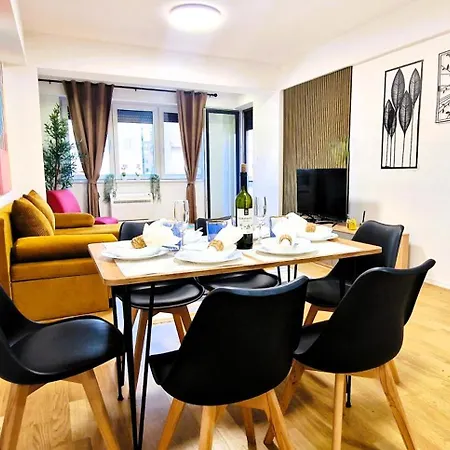 Apartament 2-bedroom Near Center With Private Parking Skopje