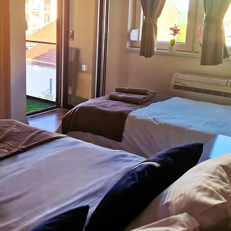 Apartament 2-bedroom Near Center With Private Parking *