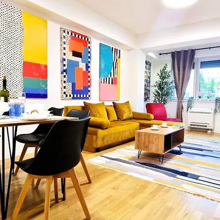 Apartament 2-bedroom Near Center With Private Parking Skopje
